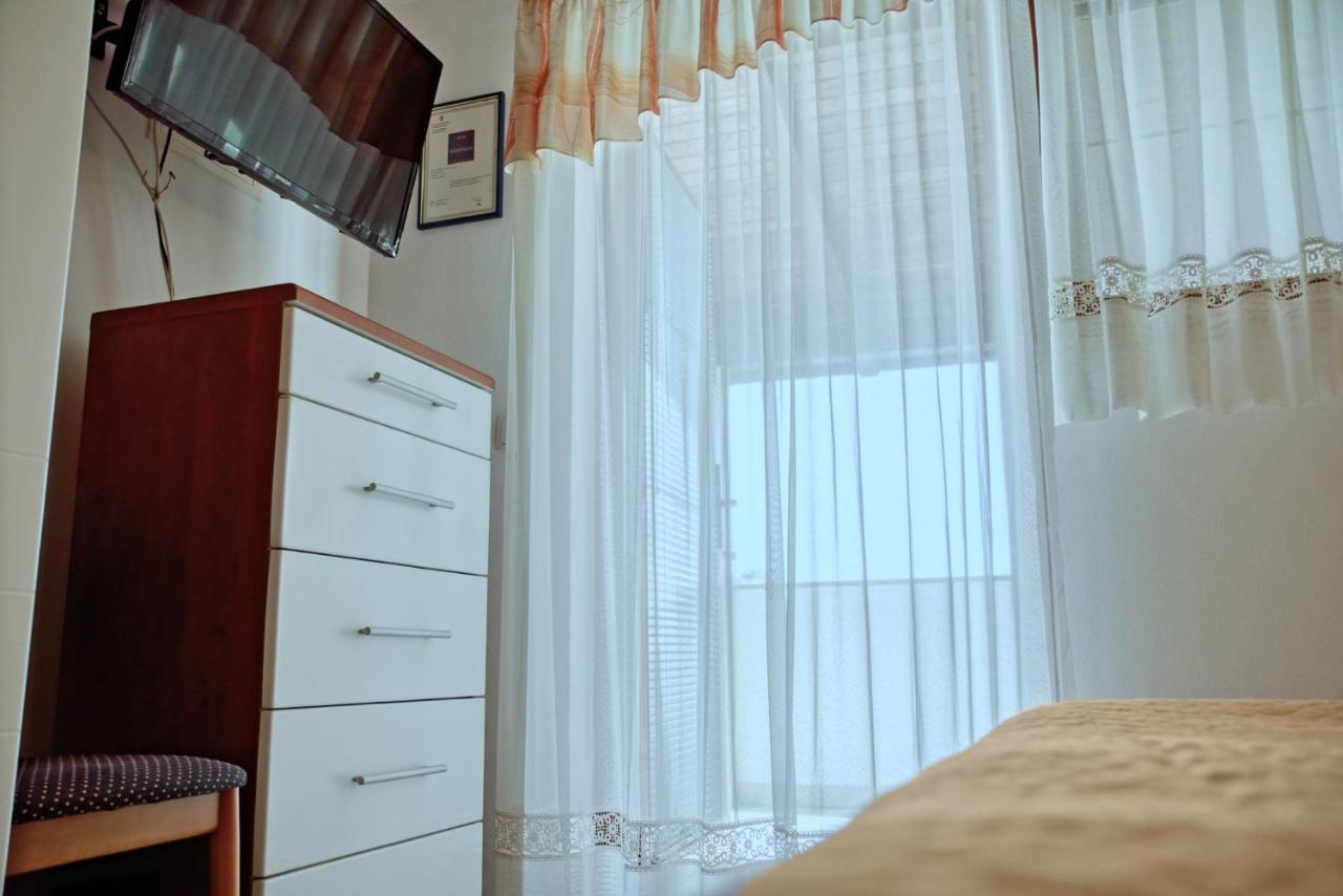 Apartmets Slavica 1644 バニョレ エクステリア 写真