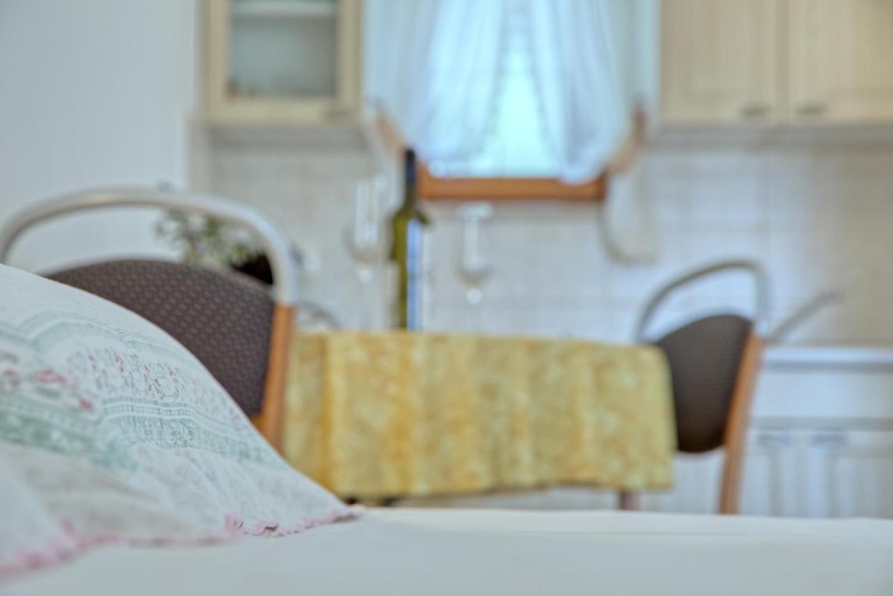 Apartmets Slavica 1644 バニョレ エクステリア 写真