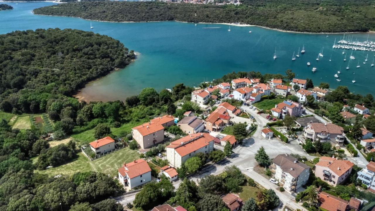 Apartmets Slavica 1644 バニョレ エクステリア 写真