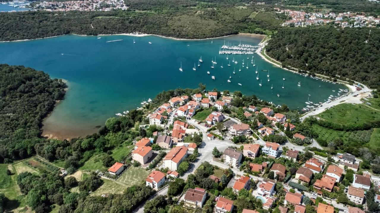 Apartmets Slavica 1644 バニョレ エクステリア 写真